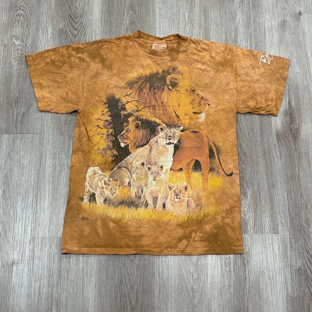 Vintage 2001 The Mountain Shirt Lions African Safari Tee T-Shirt Men's Size M